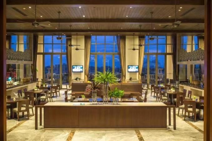 Mission Hills Resort Haikou Хайкоу Экстерьер фото