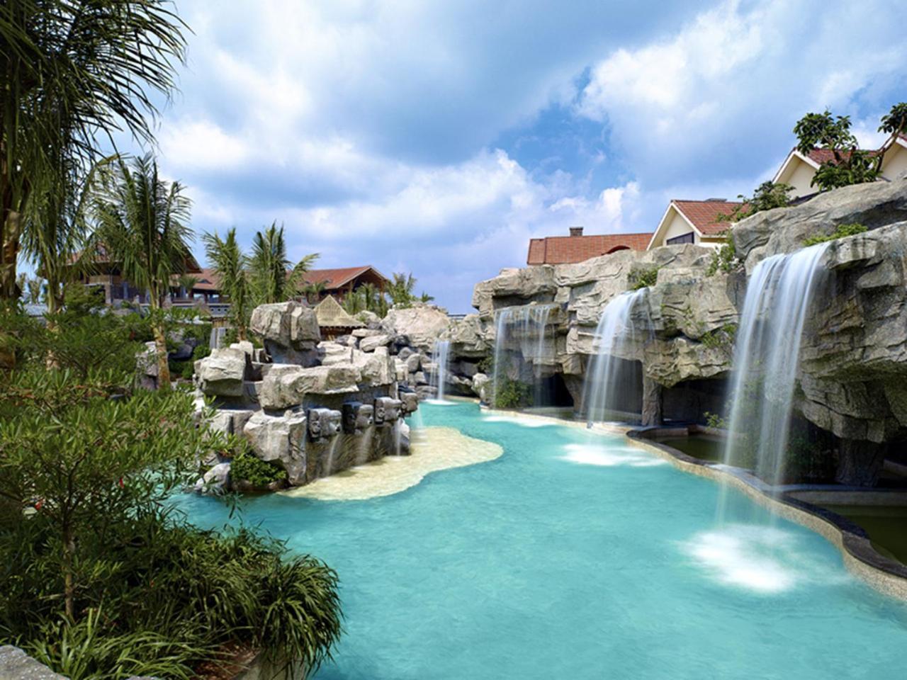 Mission Hills Resort Haikou Хайкоу Экстерьер фото